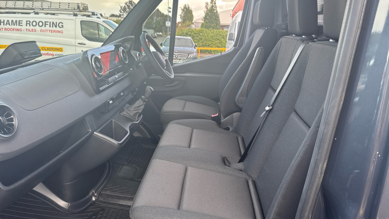 Mercedes-Benz Sprinter 315Cdi L2 Diesel Rwd 3.5t H2 Pro Van